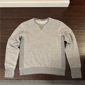 Wings + Horns Heather Gray Crewneck Sweatshirt men’s small fits XS short length
